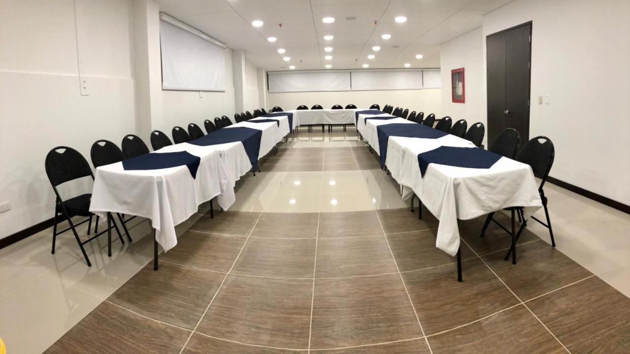Hotel Business Center International Bogota Exterior photo